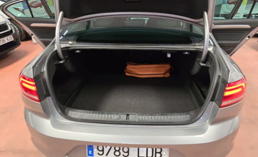 VOLKSWAGEN Passat 2.0 TDI 110kW 150CV