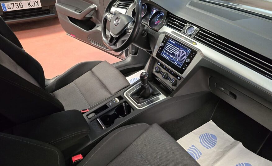 VOLKSWAGEN Passat 2.0 TDI 110kW 150CV