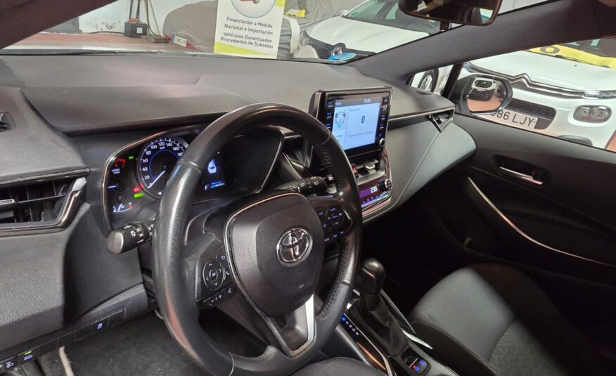TOYOTA Corolla 1.8 125h active Hybrid.