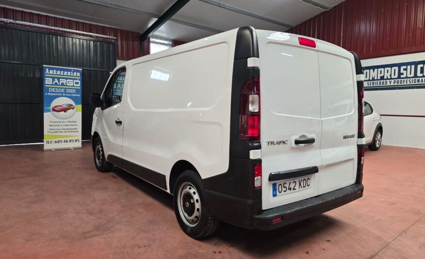 REANULT TRAFIT 1.6 DCI 95CV 6velocidades
