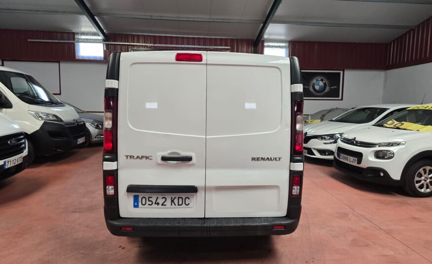 REANULT TRAFIT 1.6 DCI 95CV 6velocidades