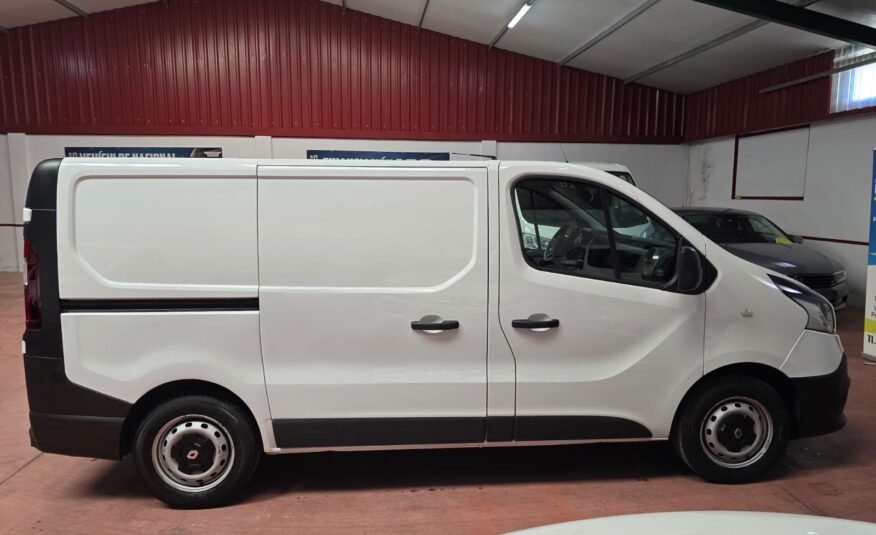 REANULT TRAFIT 1.6 DCI 95CV 6velocidades