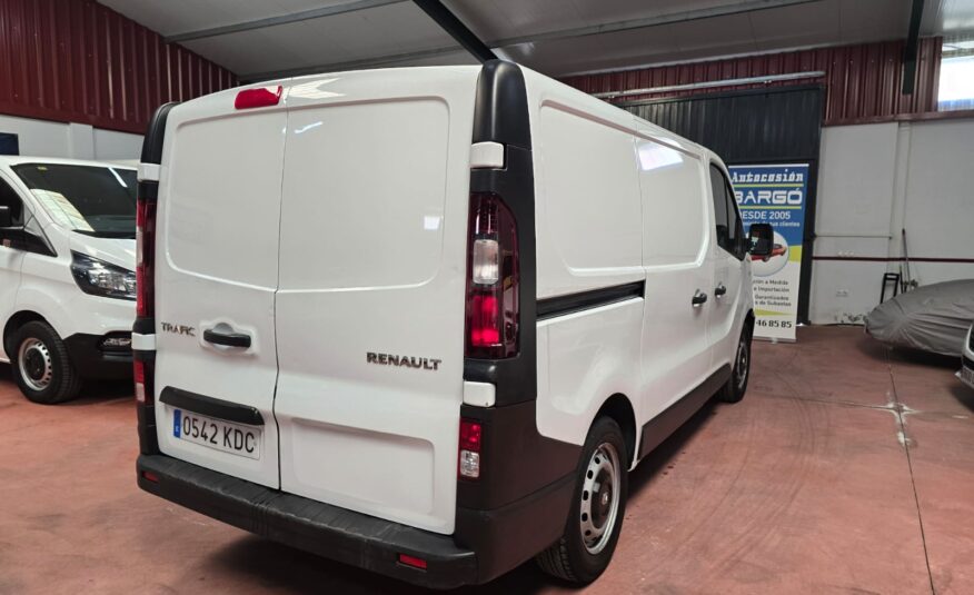 REANULT TRAFIT 1.6 DCI 95CV 6velocidades