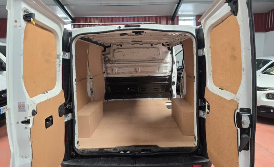 REANULT TRAFIT 1.6 DCI 95CV 6velocidades