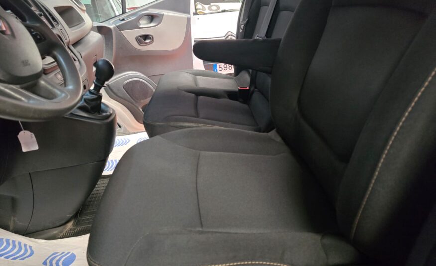 REANULT TRAFIT 1.6 DCI 95CV 6velocidades