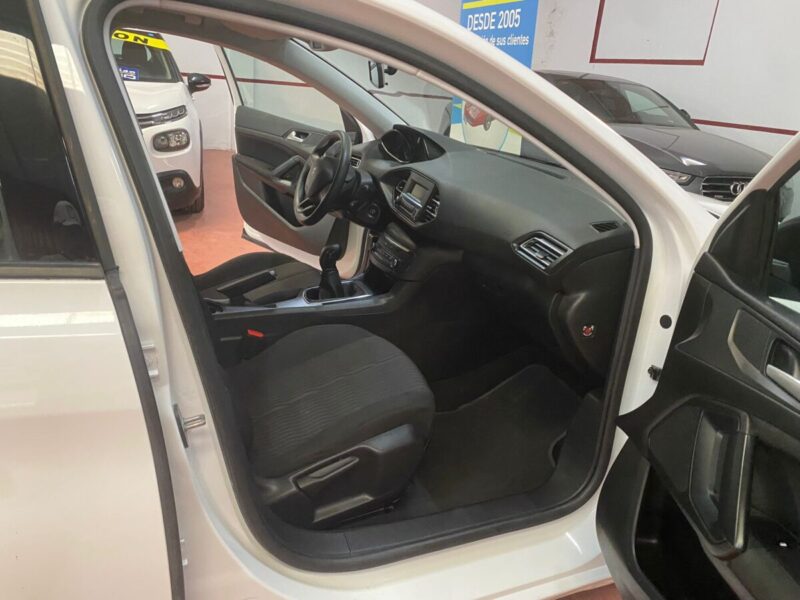 PEUGEOT 308 5p Access BlueHDi