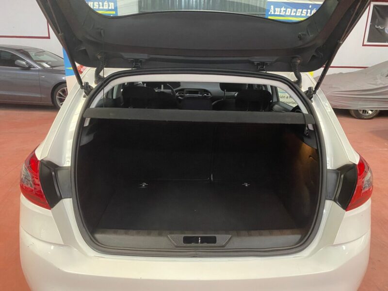 PEUGEOT 308 5p Access BlueHDi