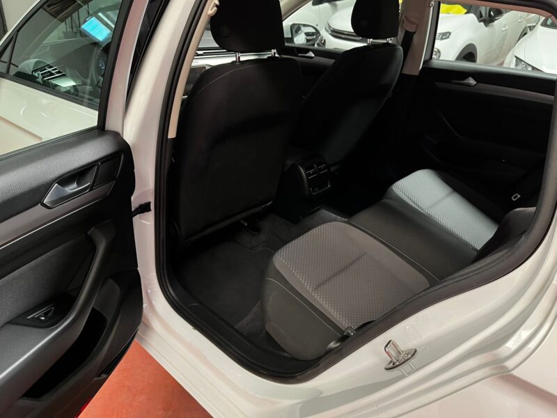 VOLKSWAGEN Passat 2.0 TDI 150CV