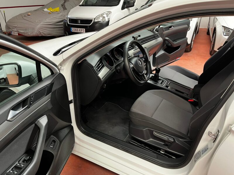 VOLKSWAGEN Passat 2.0 TDI 150CV