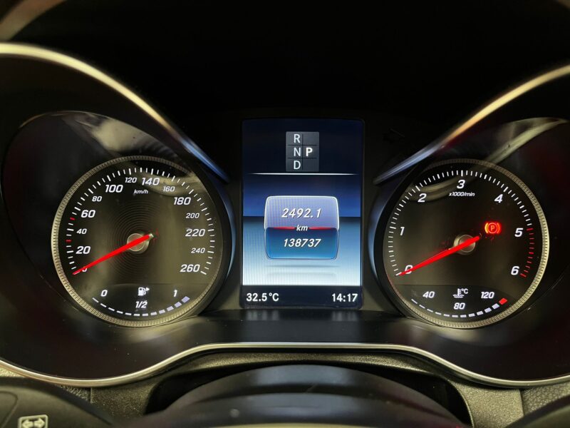 MERCEDES-BENZ GLC 220 BlueTEC Sportive AMG