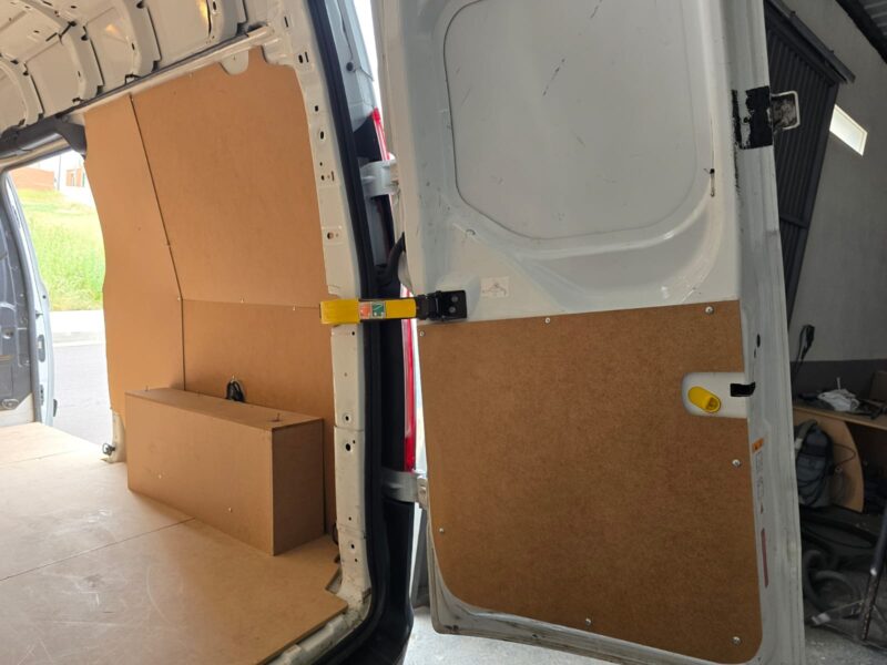 FORD Transit CUSTON L2 H2 CUSTON L2 H2 130CV