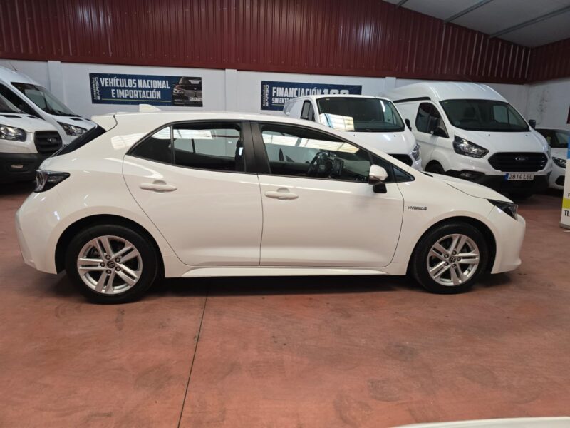TOYOTA Corolla 1.8 125h active Hybrid.