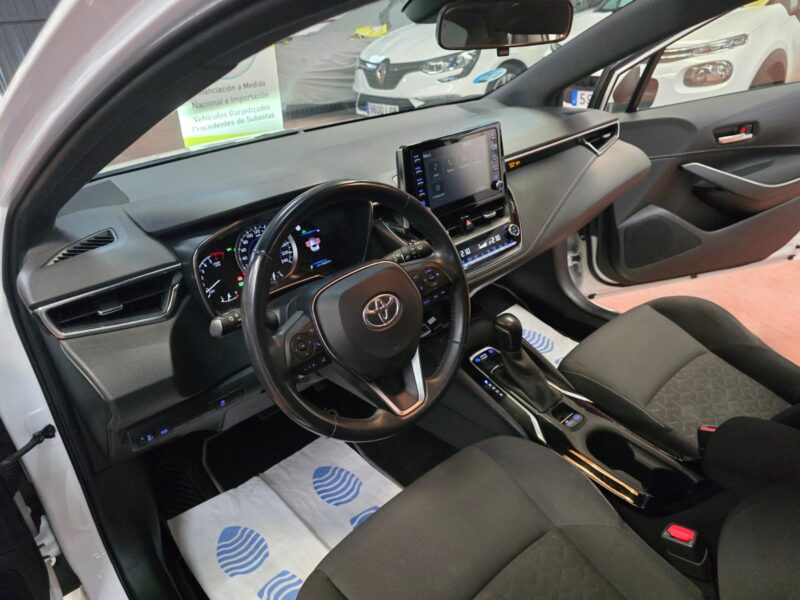 TOYOTA Corolla 1.8 125h active Hybrid.
