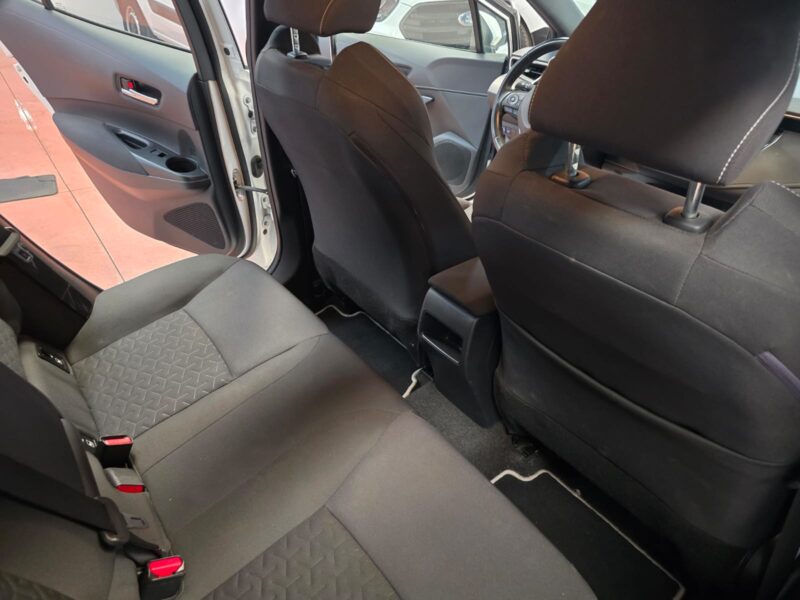 TOYOTA Corolla 1.8 125h active Hybrid.