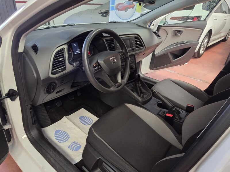 SEAT LEON 1.6 TDI 105cv DPF Sport 5p.