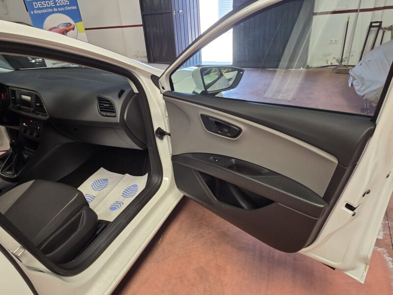 SEAT LEON 1.6 TDI 105cv DPF Sport 5p.