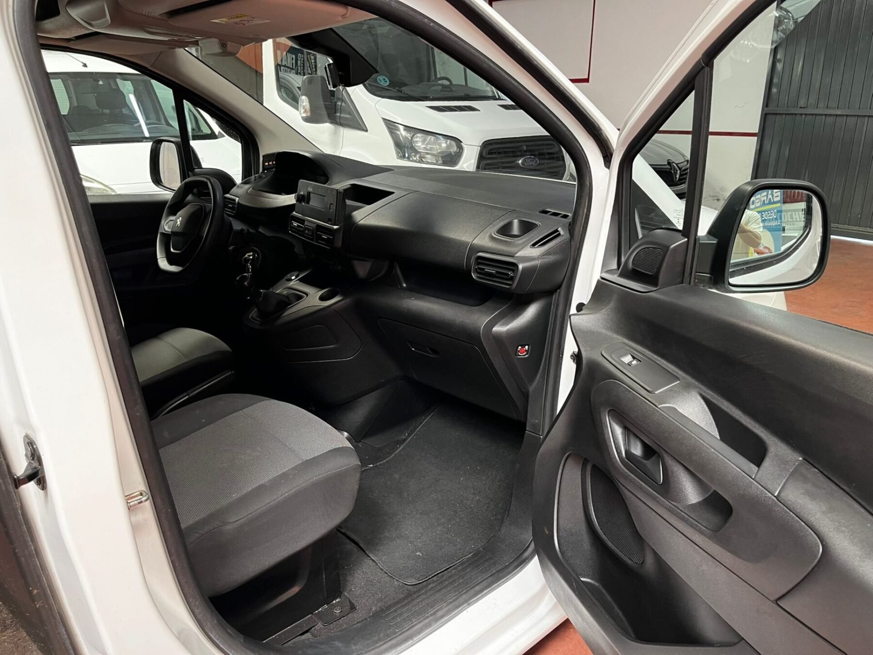 PEUGEOT PARNERT 1.5 HDI 100CV