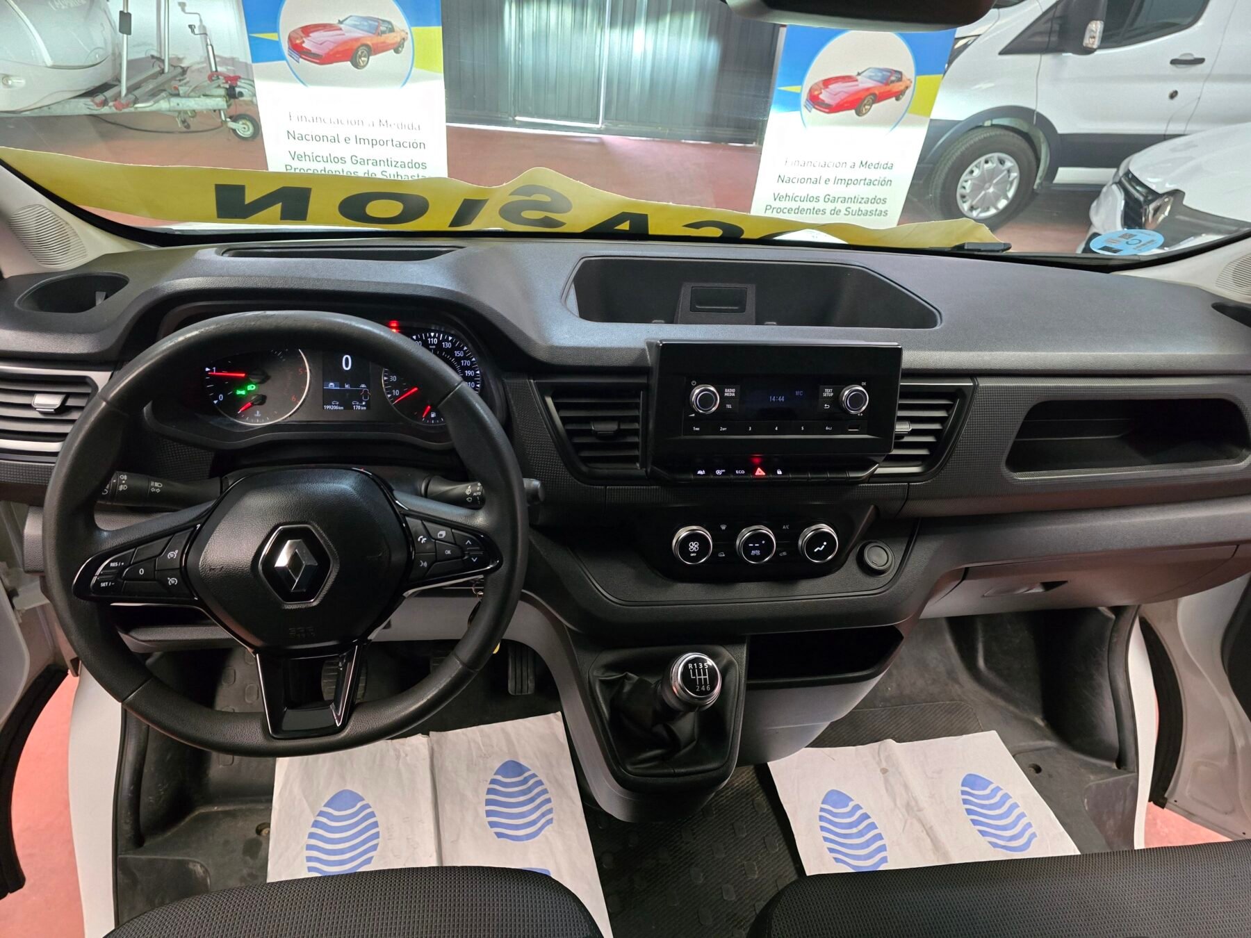 RENAULT TRAFIT DCI 130CV