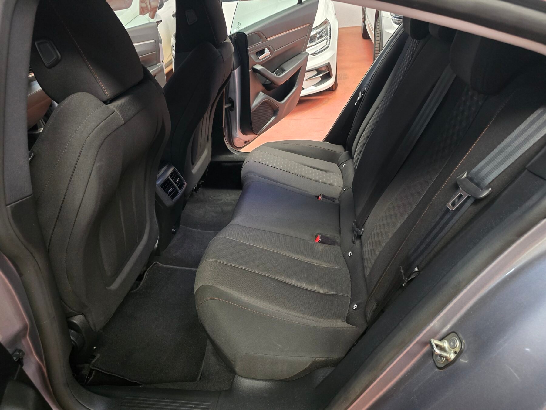 PEUGEOT 508 130CV EAT8