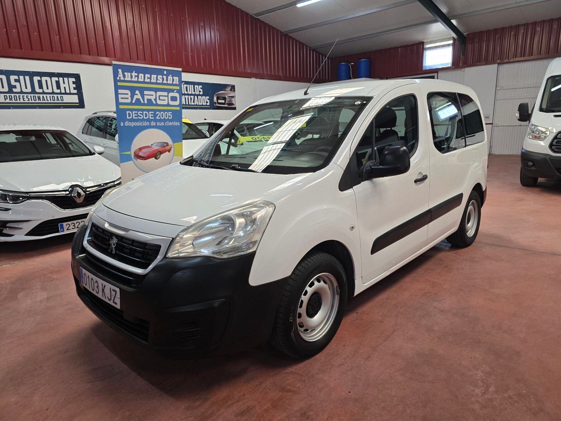 PEUGEOT PARNERT 1.6 hdi   tepee