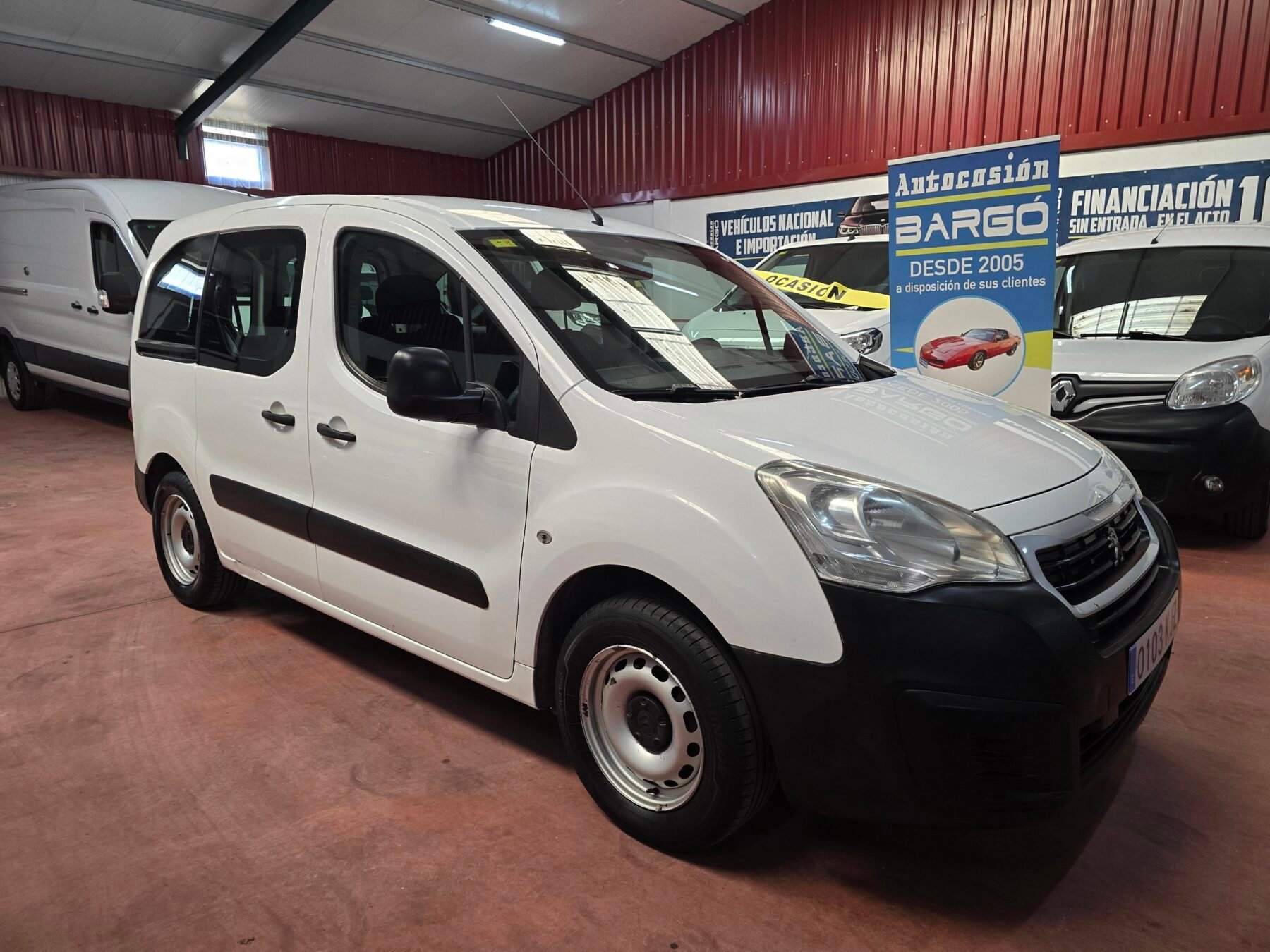 PEUGEOT PARNERT 1.6 hdi   tepee