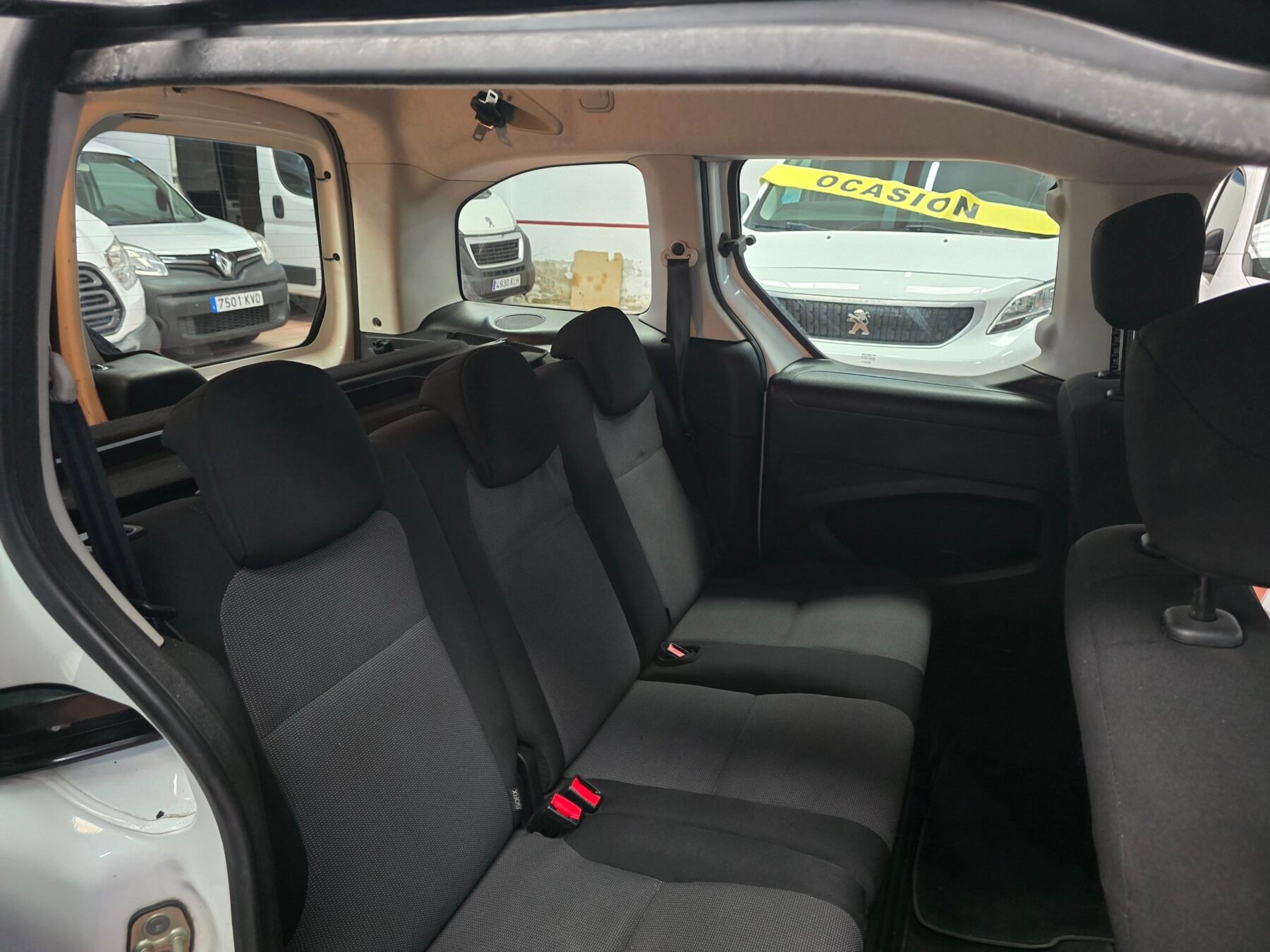 PEUGEOT PARNERT 1.6 hdi   tepee