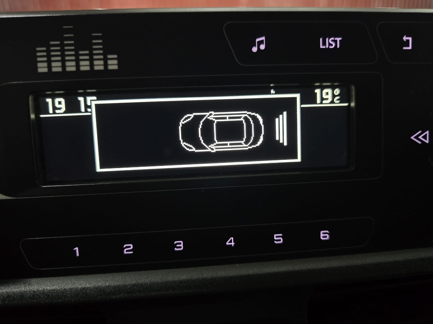 PEUGEOT PARNERT 1.6 hdi 100CV 