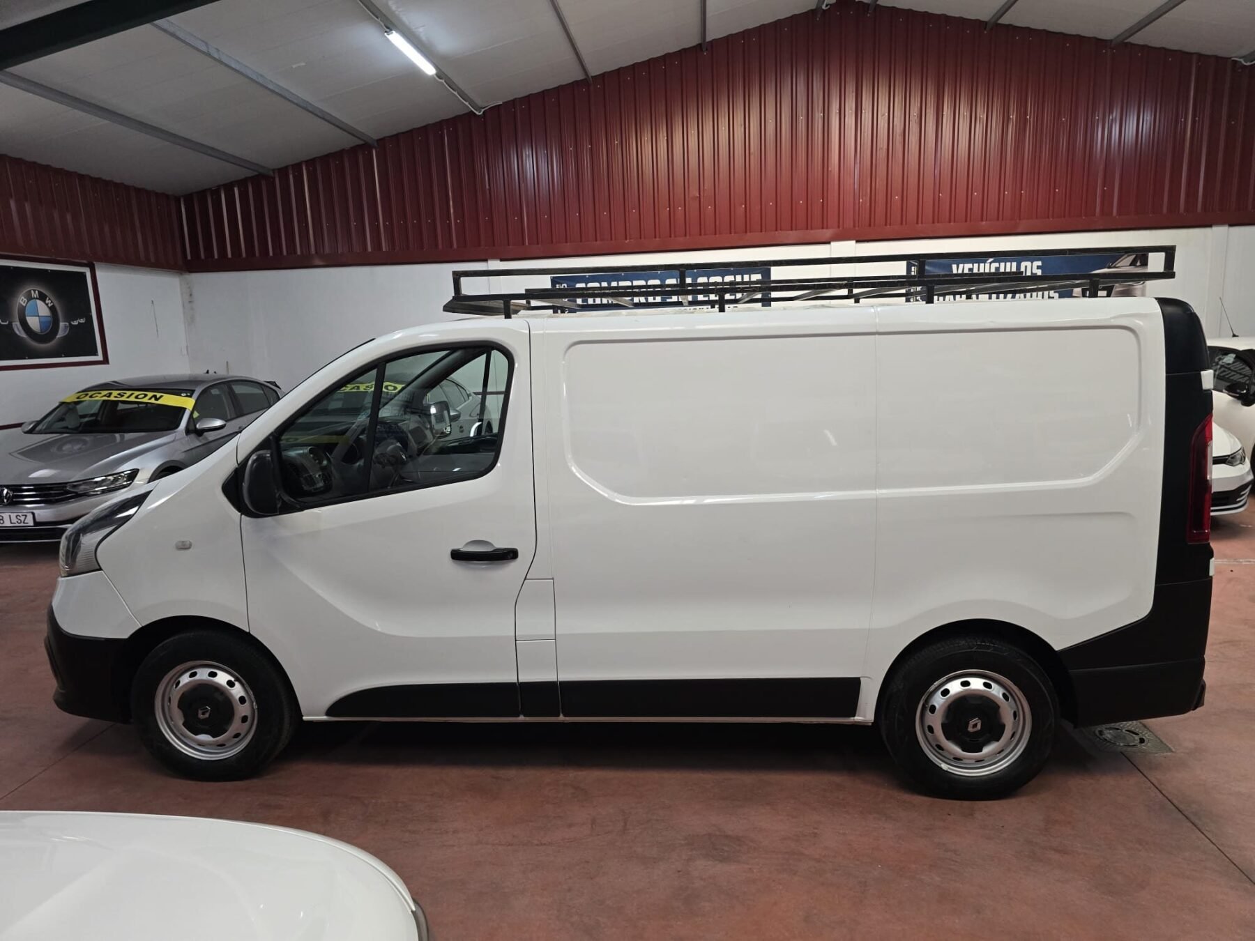 RENAULT TRAFIT dci