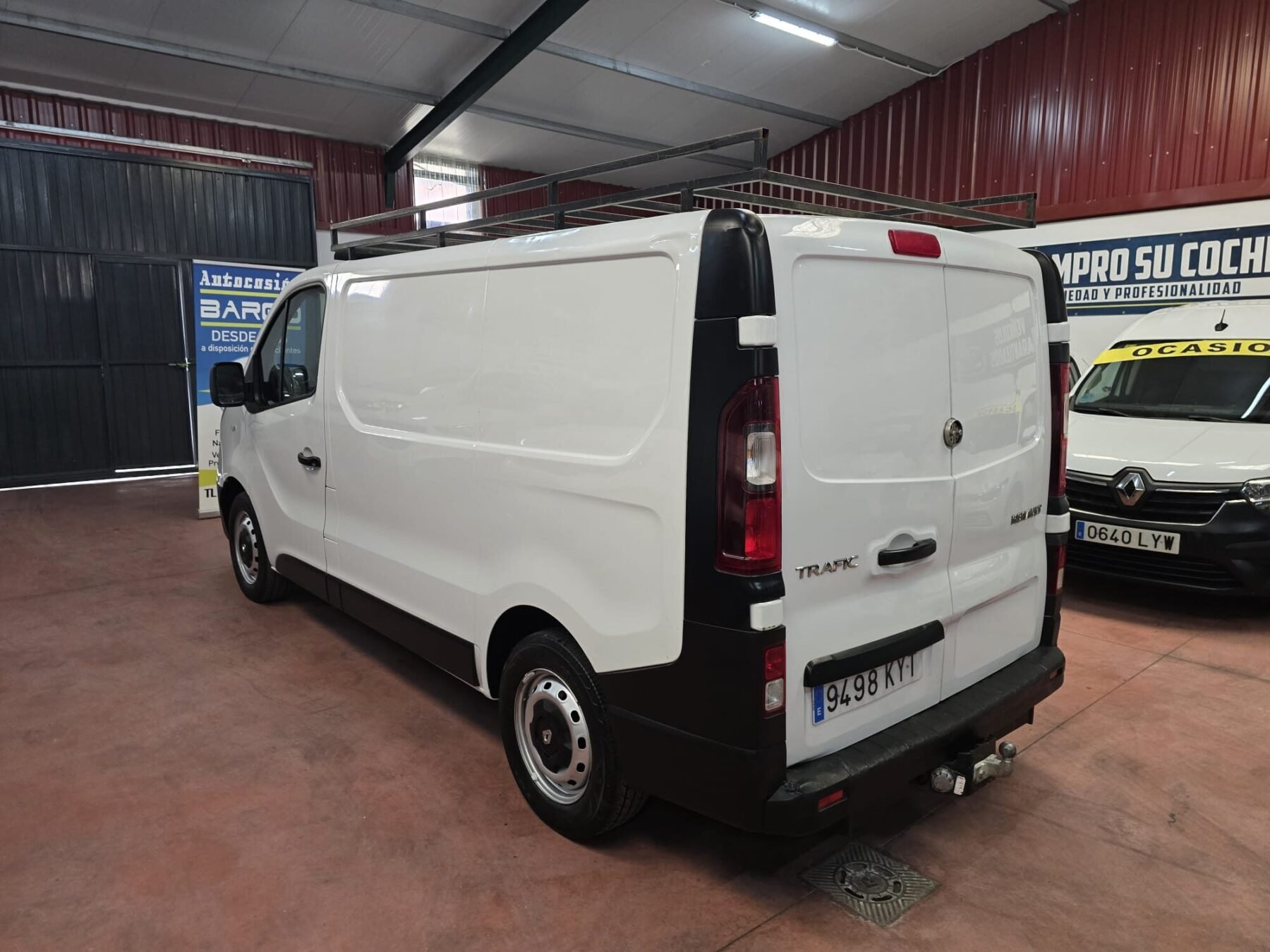 RENAULT TRAFIT dci
