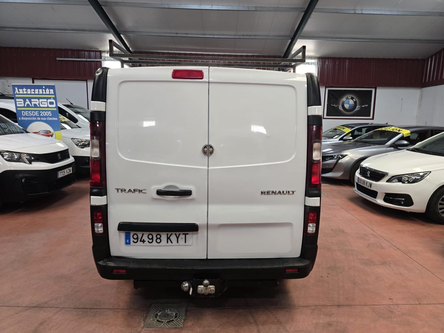 RENAULT TRAFIT dci