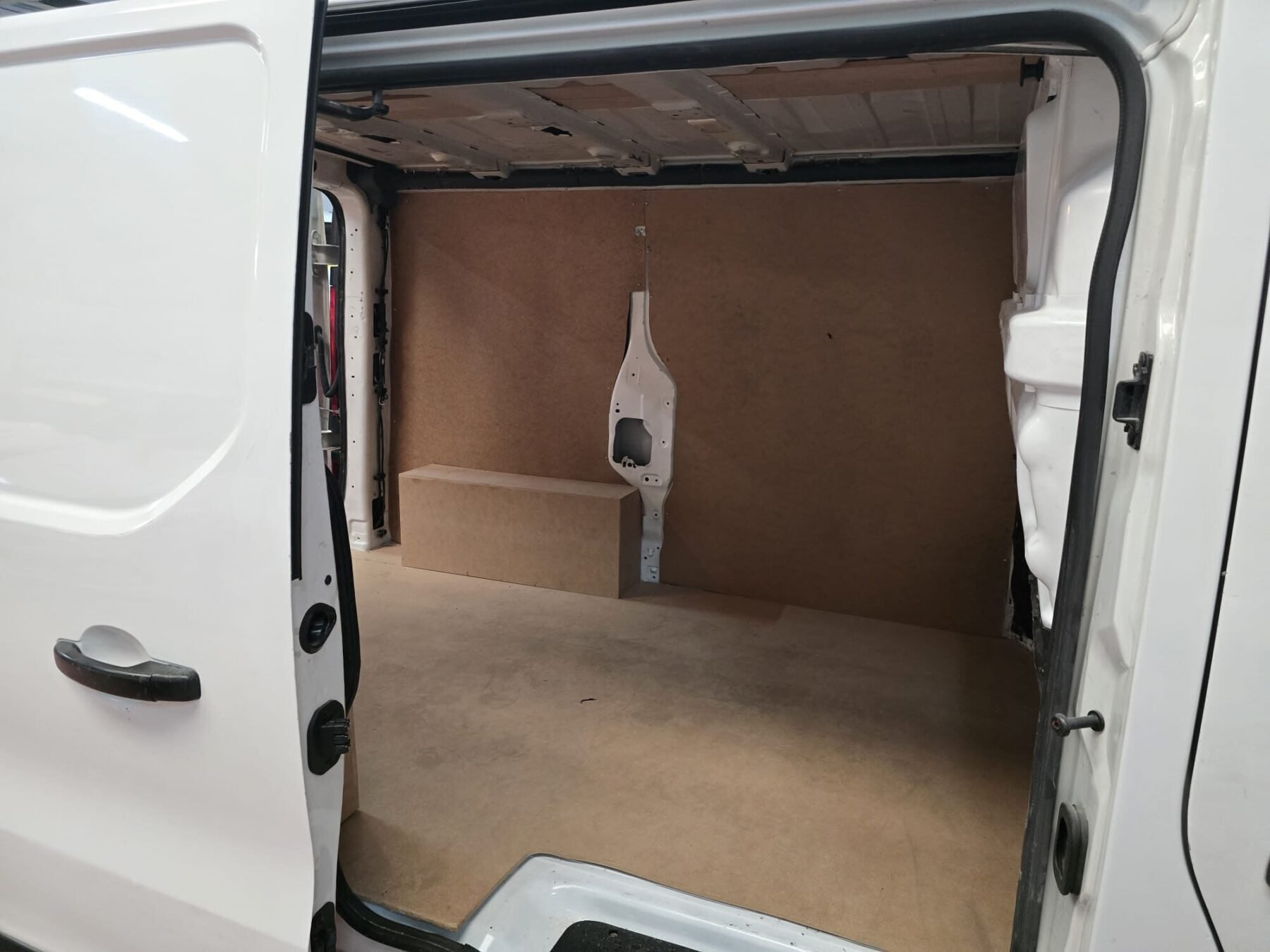 RENAULT TRAFIT dci