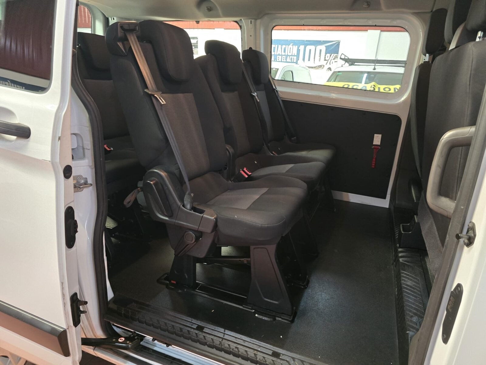 FORD Transit custon 9 plazas