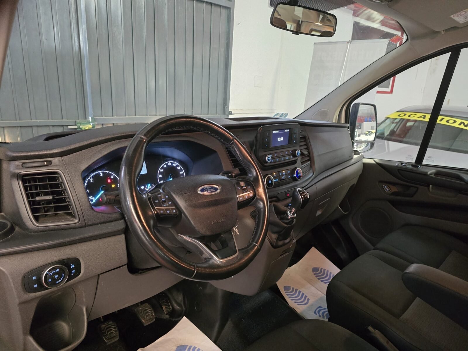 FORD Transit custon 9 plazas