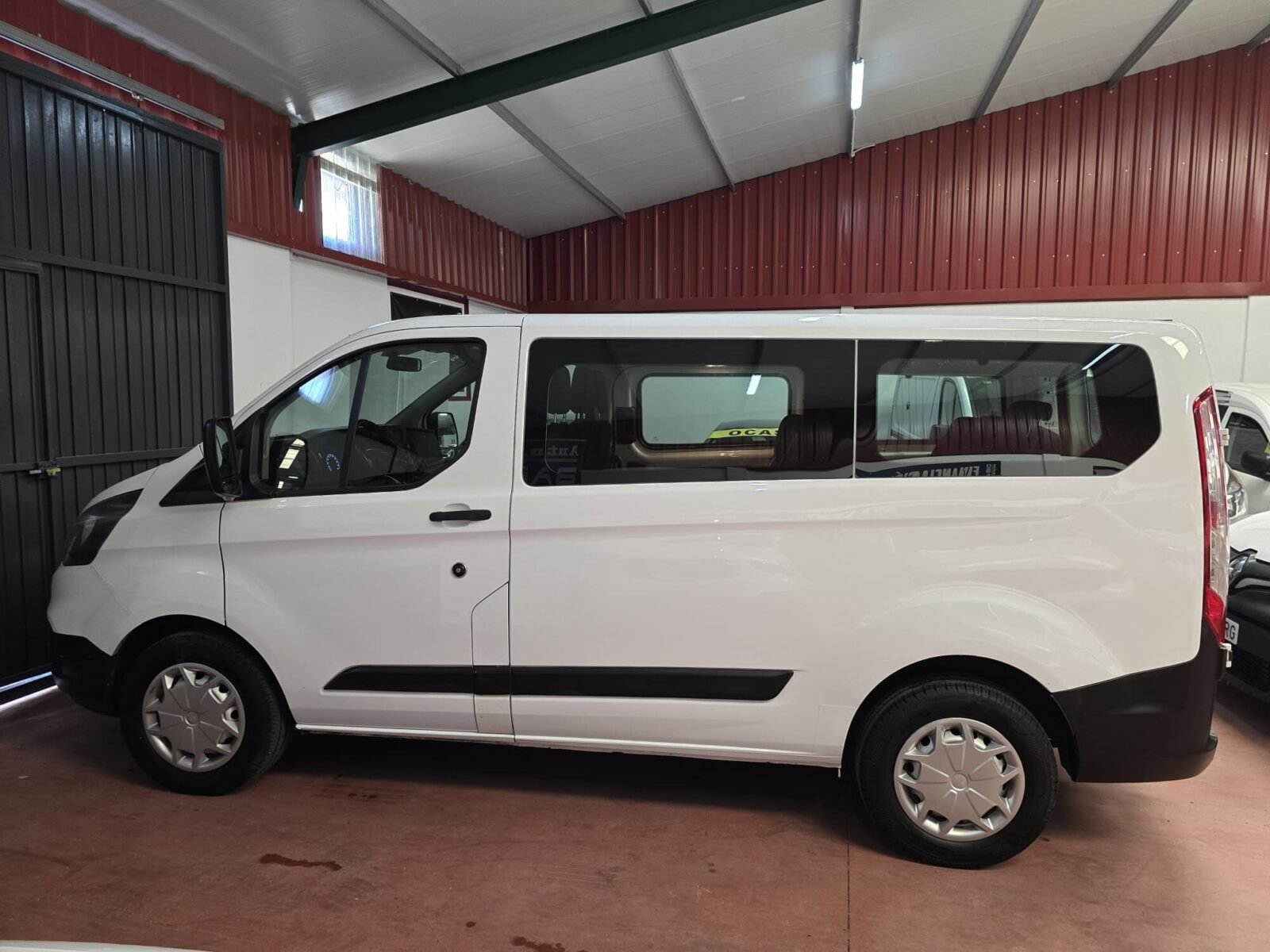 FORD Transit custon 9 plazas