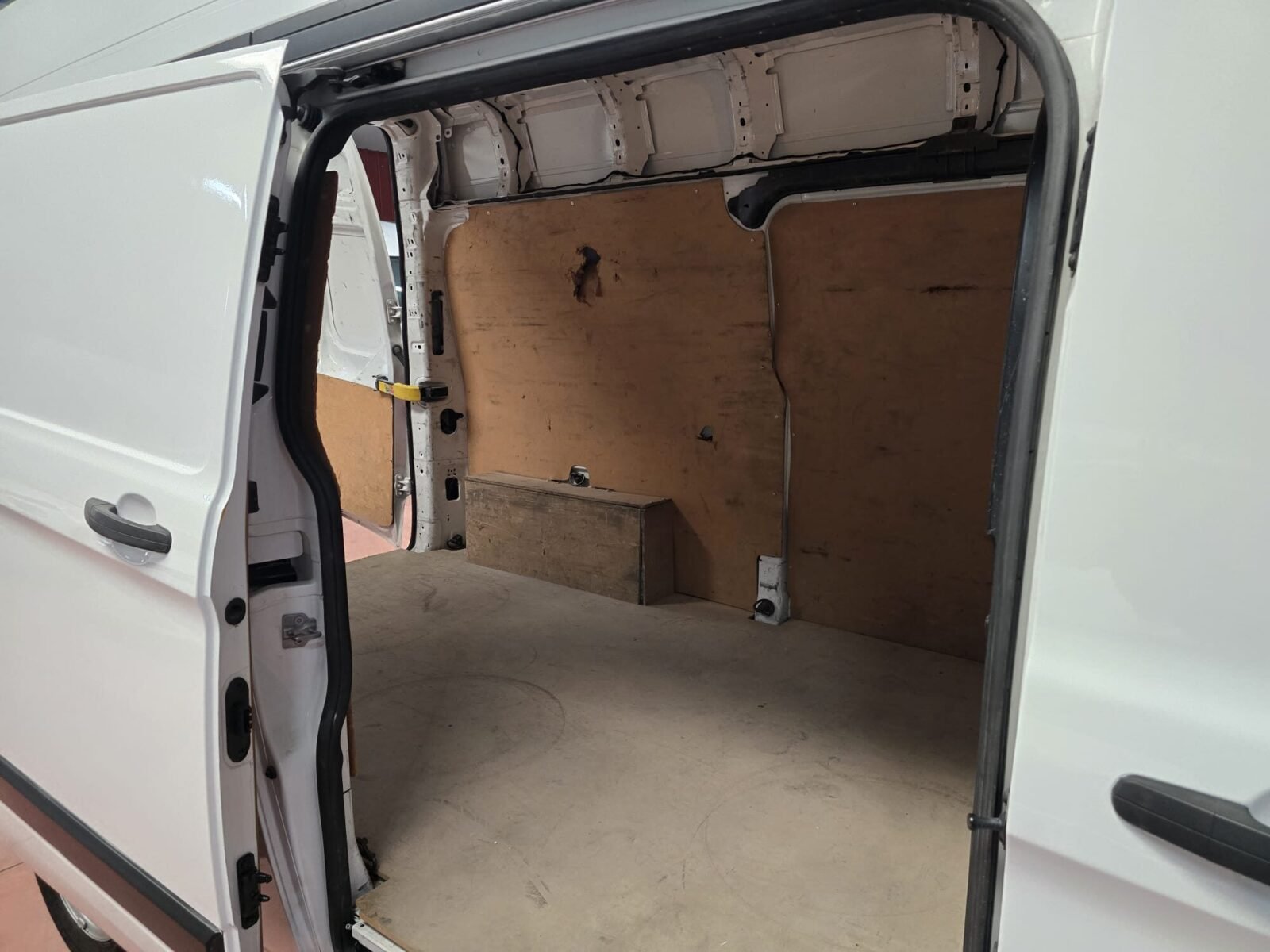 FORD Transit CUSTON L2 H2 CUSTON L2 H2 130CV