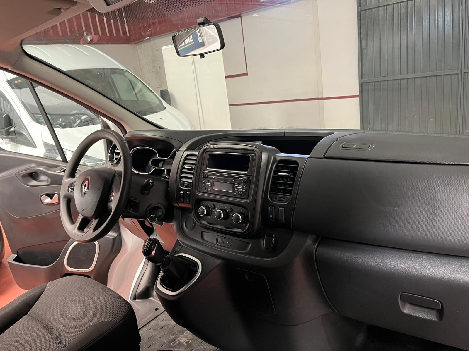 RENAULT TRAFIT DCI 120CV