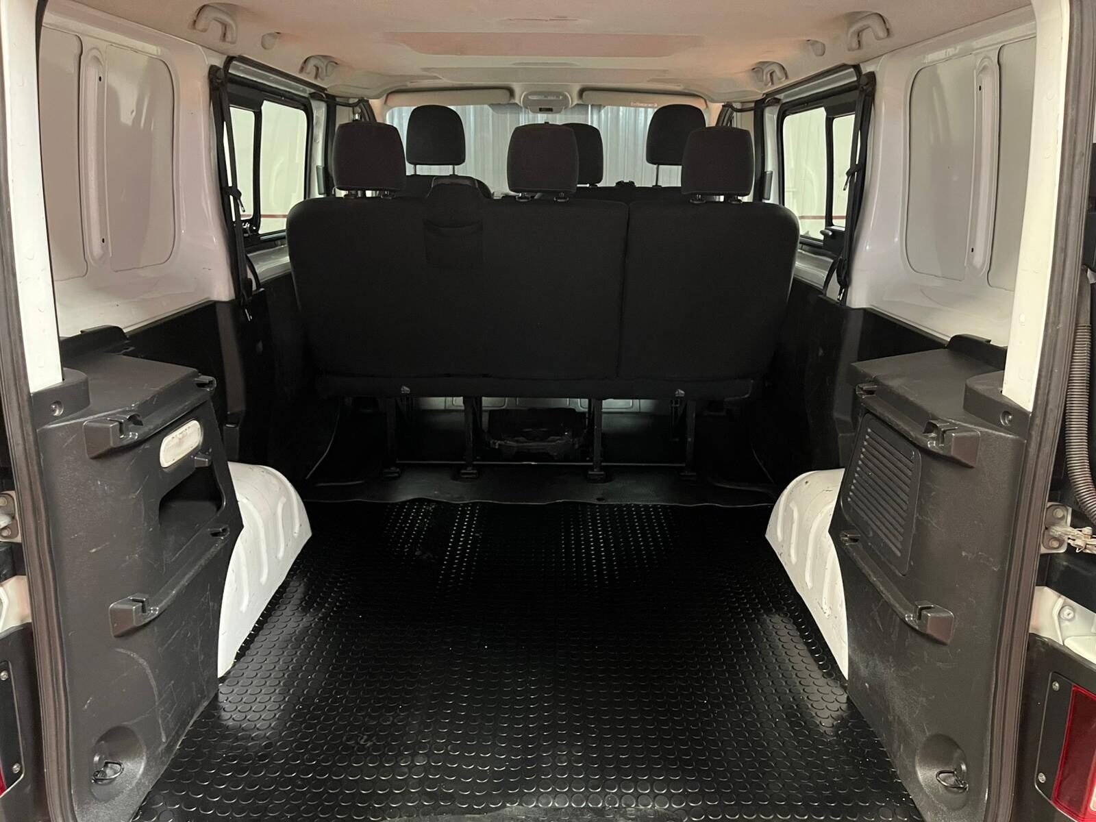 RENAULT TRAFIT DCI 120CV