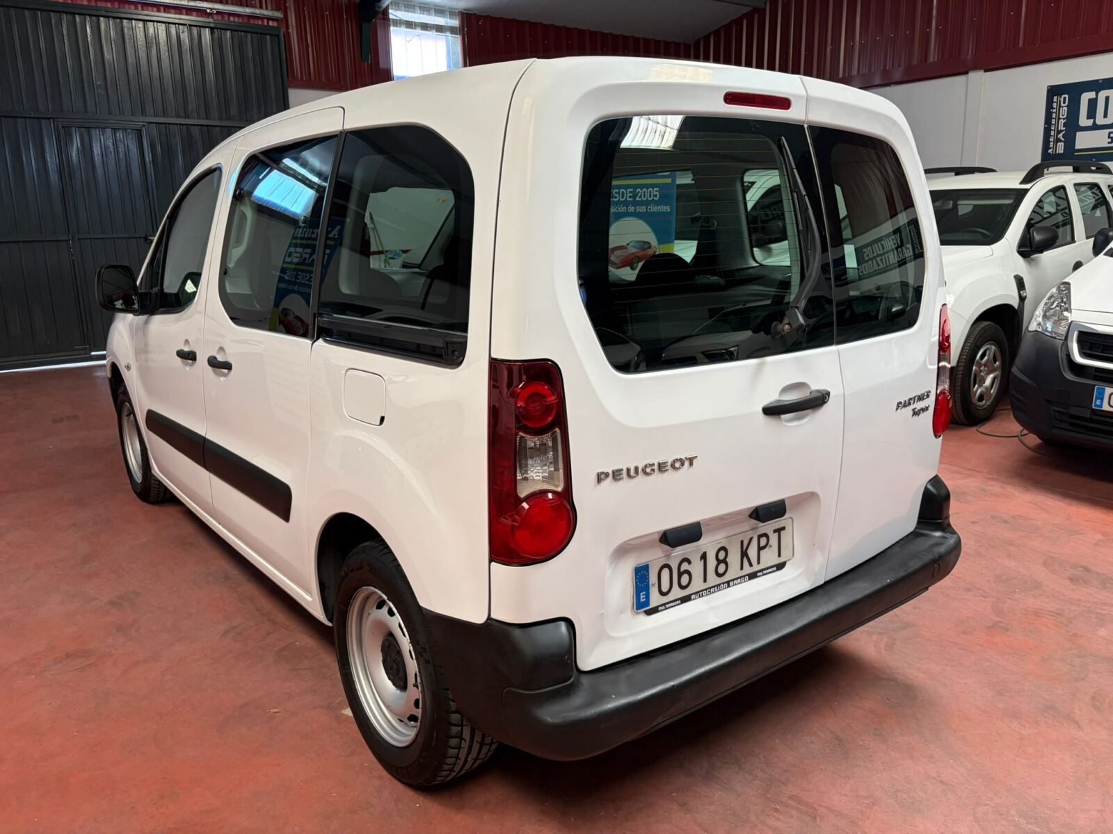 PEUGEOT PARNERT 1.6 hdi 100CV 