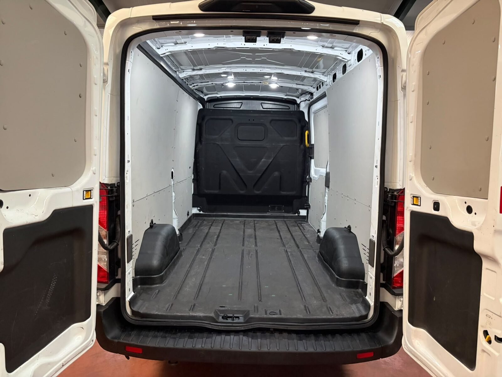 FORD Transit L3 H2 hibrida ECO