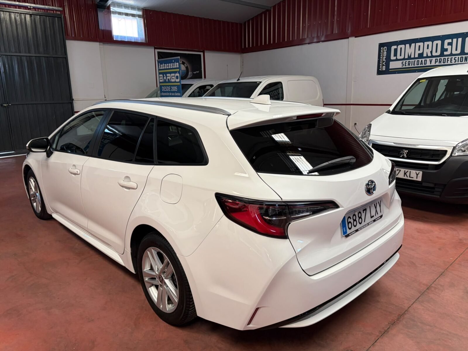 TOYOTA Corolla 1.8 hibrido